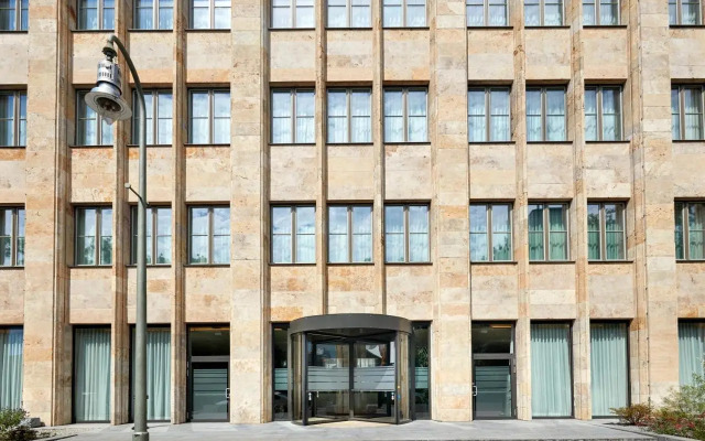 Отель Berlin Potsdamer Platz by Leonardo Hotels