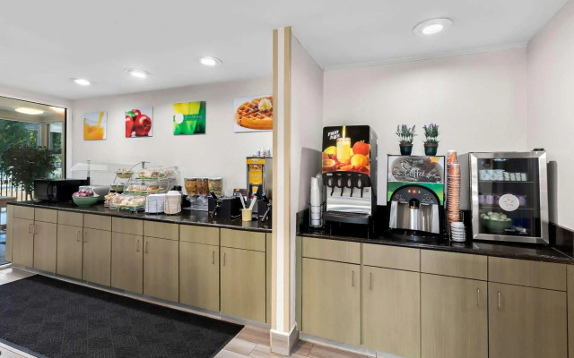Quality Inn Atlanta Northlake