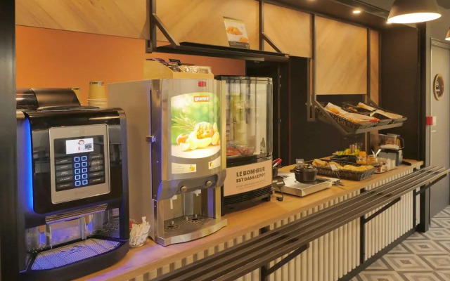 B&B HOTEL Carcassonne Rocadest La Cité