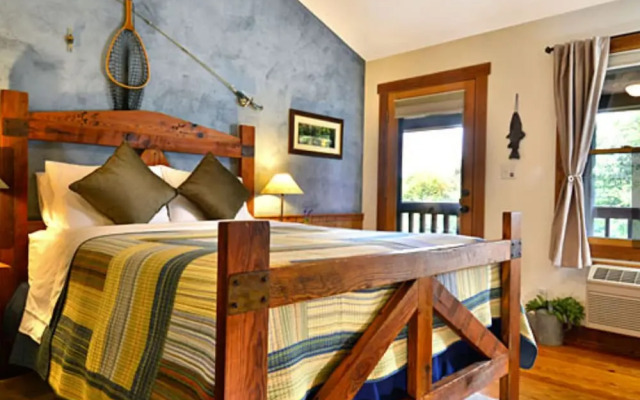 Bent Creek Lodge Bed & Breakfast