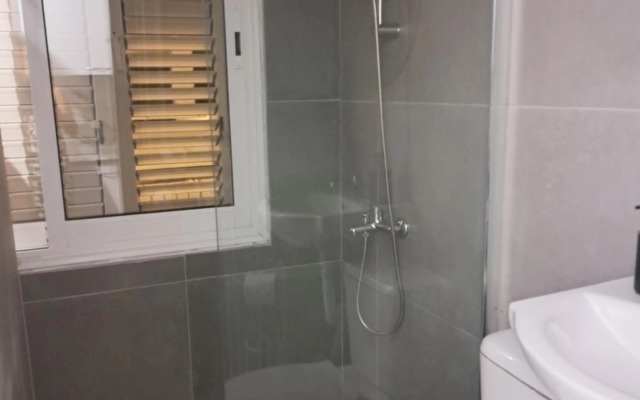 White house City Center