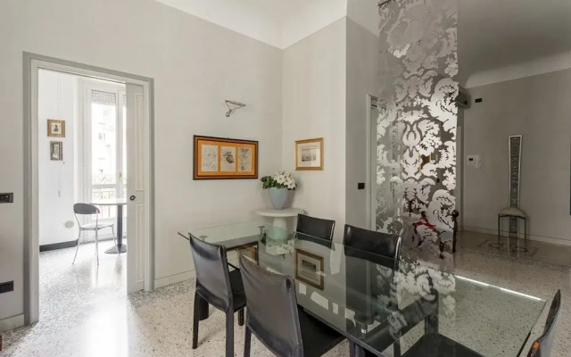 Elegant Apartment Near Duomo