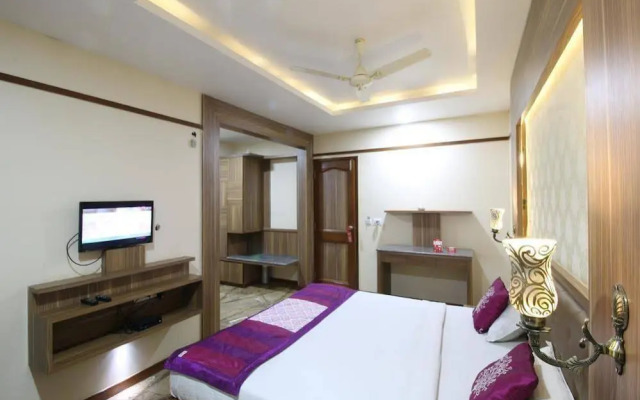Hotel JS Regency