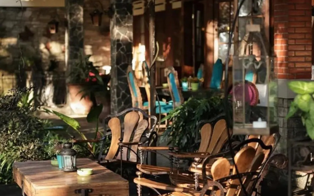 Sandalwood Boutique Hotel