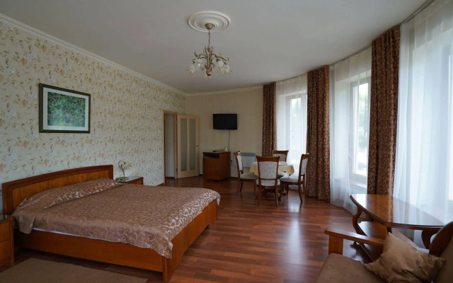 Mercury Hotel