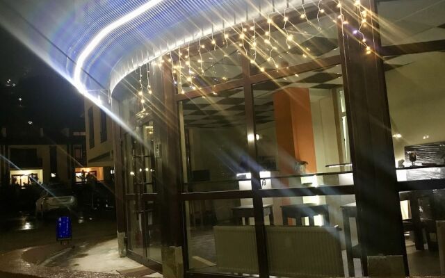Tvoy Hostel