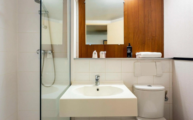 greet Hotel Villeneuve La Garenne