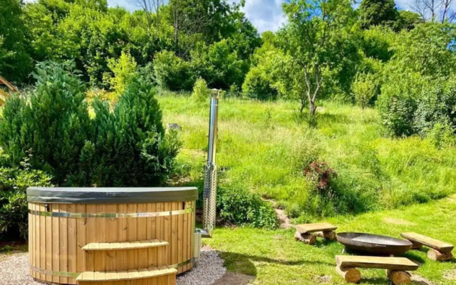 Villa in Rudnik With Private hot tub