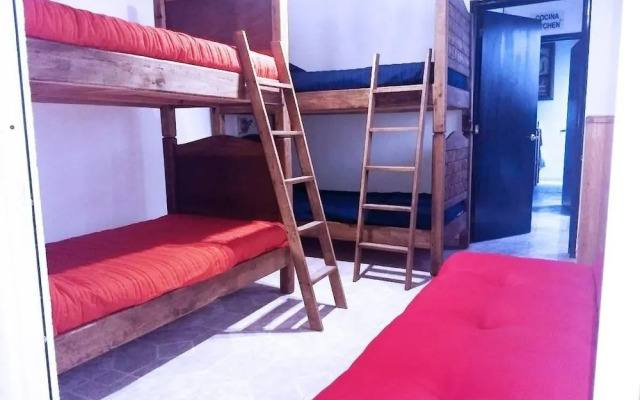 Hostal Doña María - Hostel