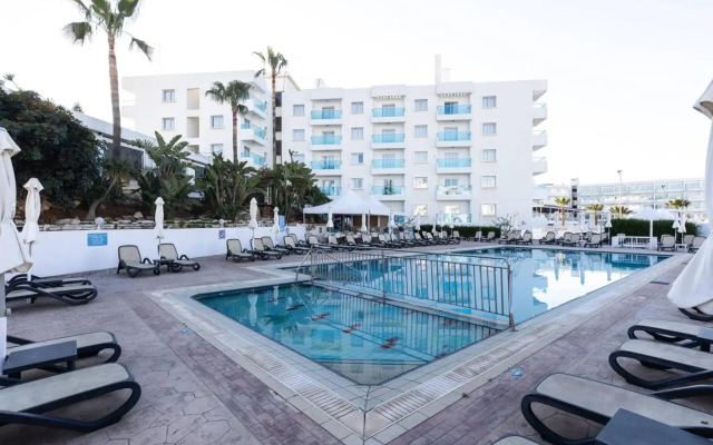 Vrissaki Hotel Apartments