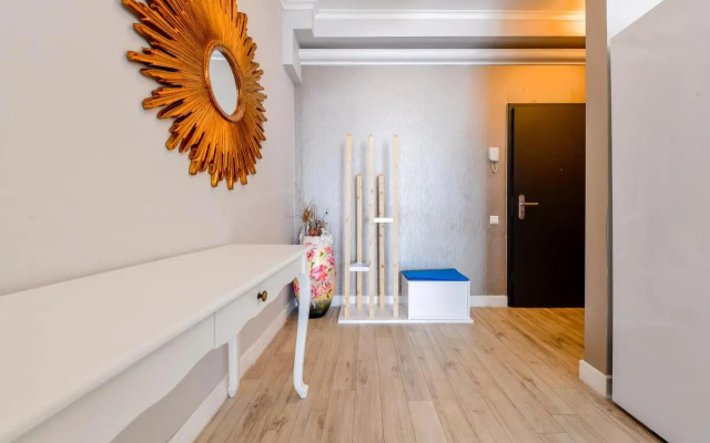 Stylish Ground Floor Apartment