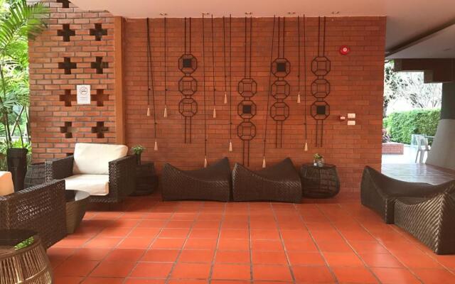 Stay in Style at Oasis