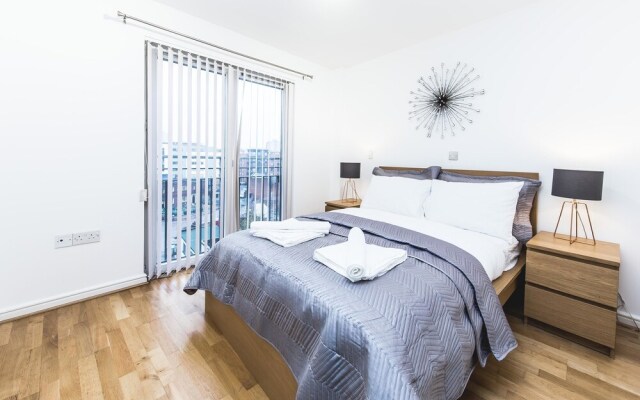 First Stay Apartments - The West Suite