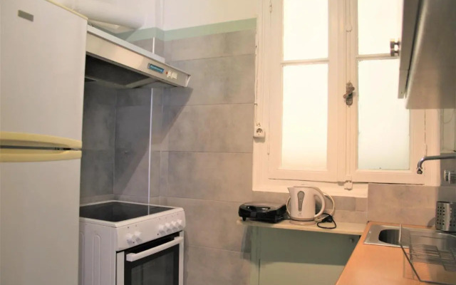 Beautiful apartment next to Acropolis