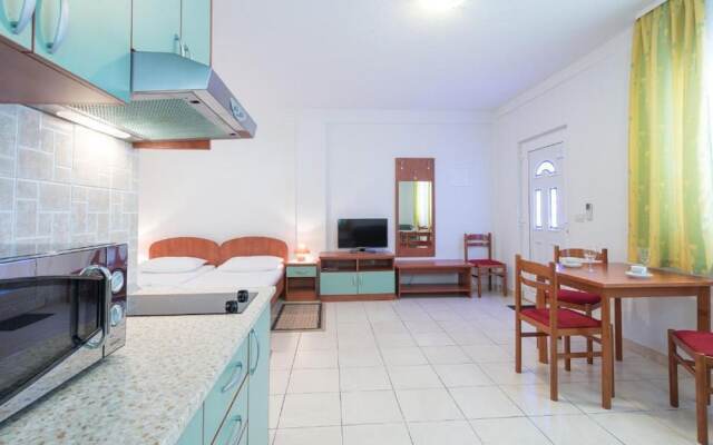 Villa Borna Apartments