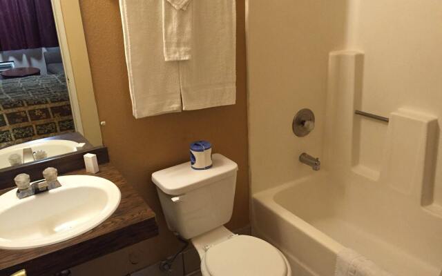 Rodeway Inn El Cajon - San Diego East