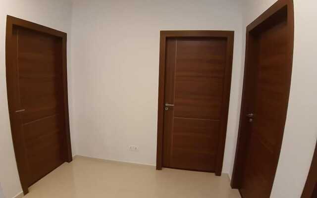 Apennines Condominium