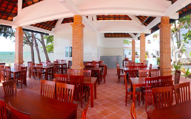 Sand Beach Resort