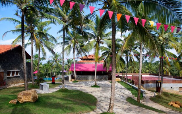 UTMT Underneath the Mango Tree Beach & Spa