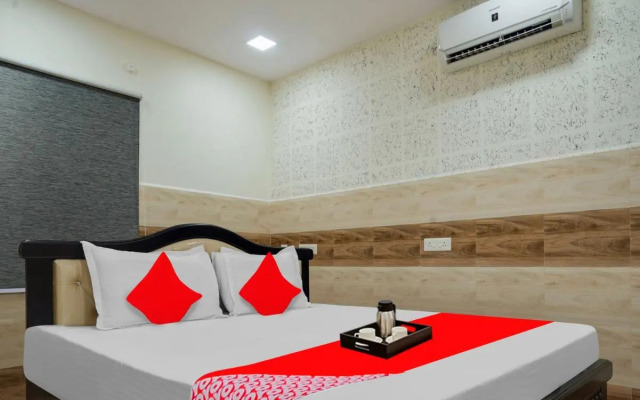 Oyo Flagship 804922 Seera Suites