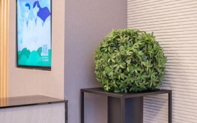 Rippleyun  Hotel(Rugao Changjiang Town Store)