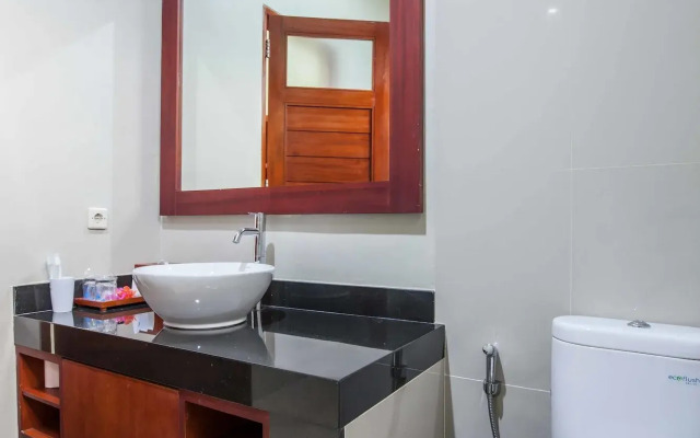Vila Shanti Beach Hotel