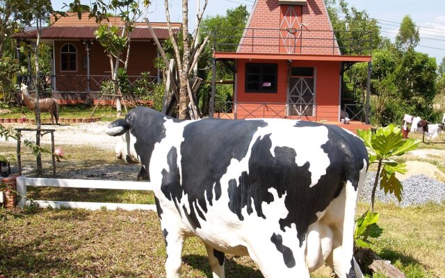 Cowboy Farm Resort Pattaya