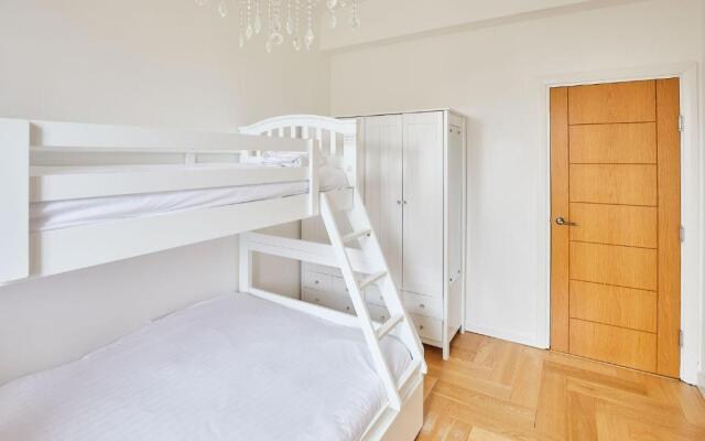 Host Stay Boutique Balcony