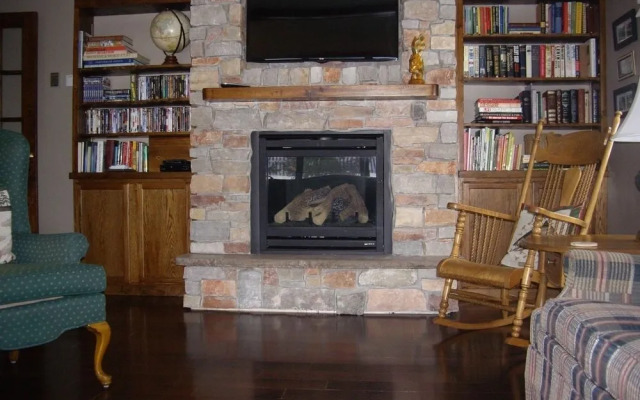 Borchers AuSable Bed & Breakfast