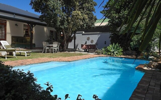 Mossel Bay Backpackers