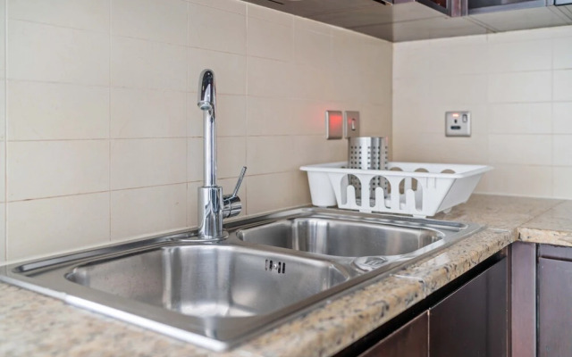 Maison Privee Tiara Diamond