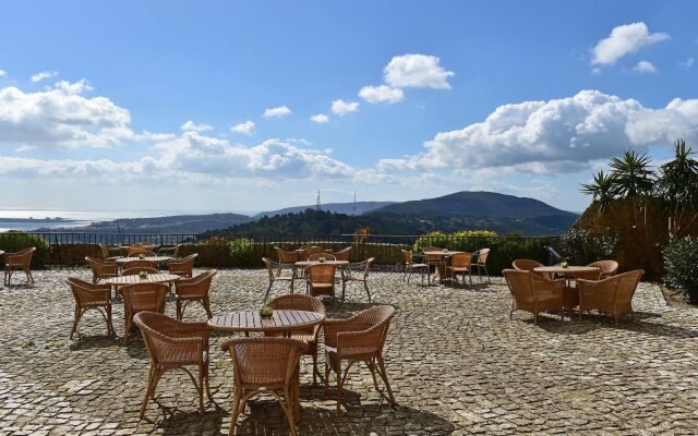 Pousada Castelo de Palmela - Historic Hotel