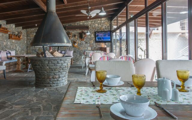 Lotos Mountain Resort
