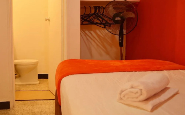 Buntes Haus-Casa Hotel Laureles-La70