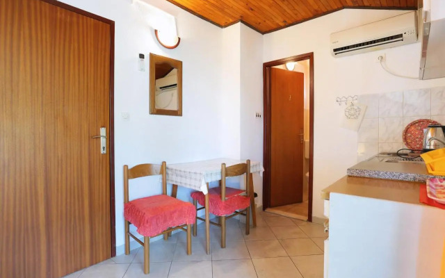 Apartments by the sea Okrug Gornji, Ciovo - 1069