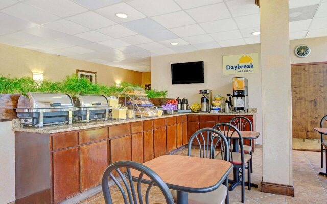 Red Roof Inn Hampton