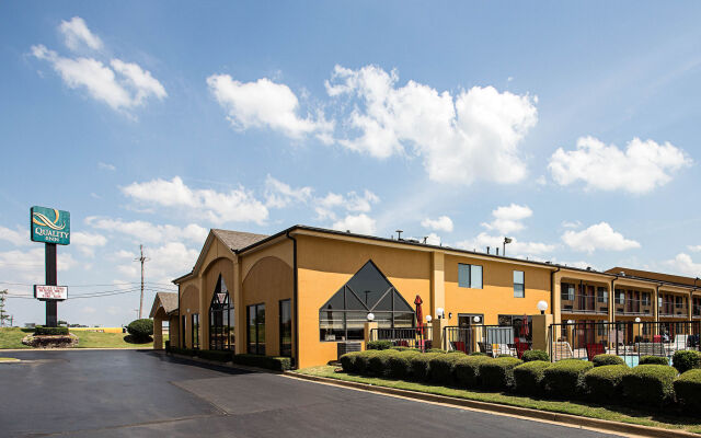 Quality Inn Southaven - Memphis South