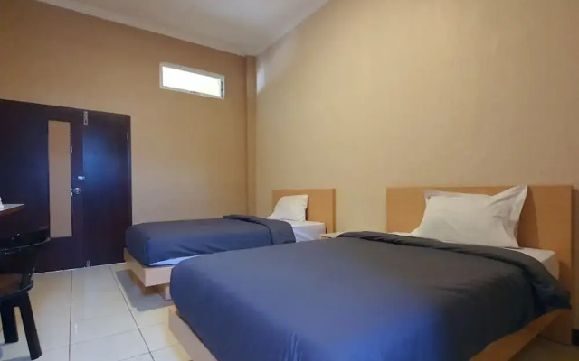 Candi Panggung Family Guest House Syariah