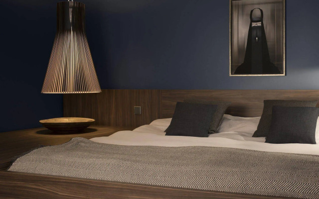 COMMUNE suites