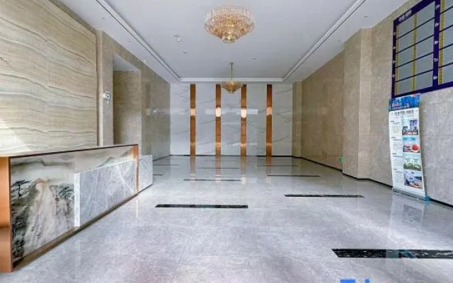 Universal Intelligent Homestay (Tianmen Mountain Cableway Store)