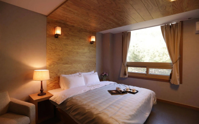 Radiance Tourist Hotel
