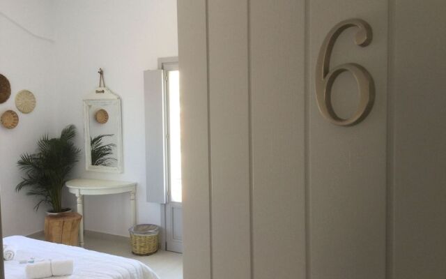 Gigi Rooms