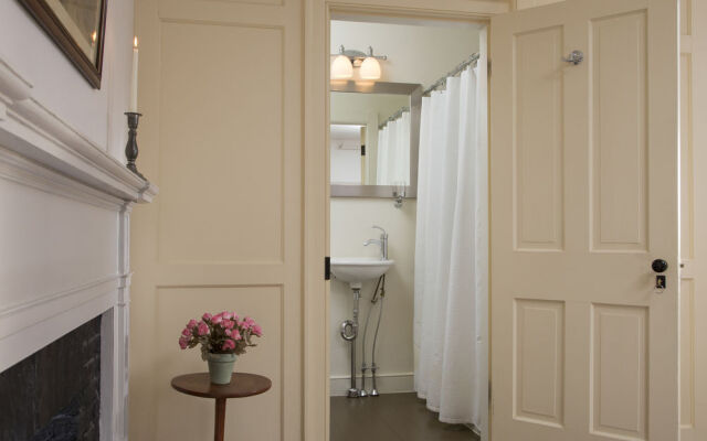 Rachaels Dowry Bed and Breakfast