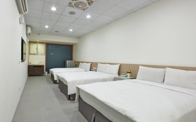 Shihlin Service Apartment