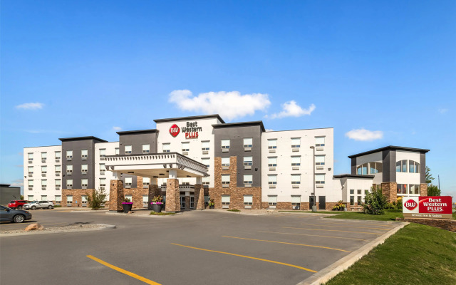 Best Western Plus Service Inn & Suites