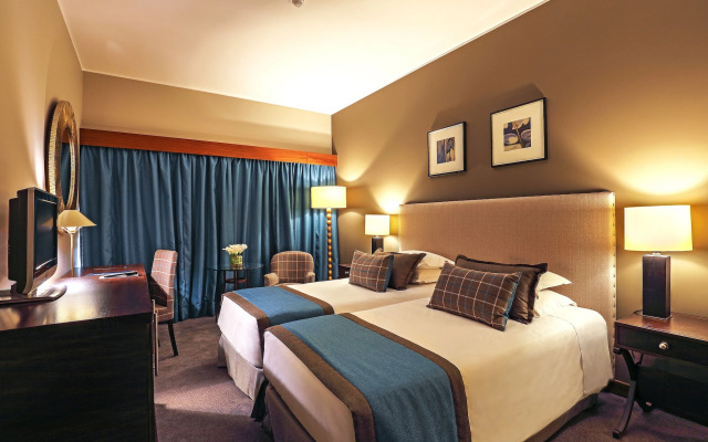 Отель Verdi Santarem