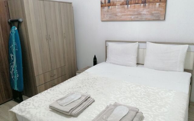 Galata Waterfall Apartment