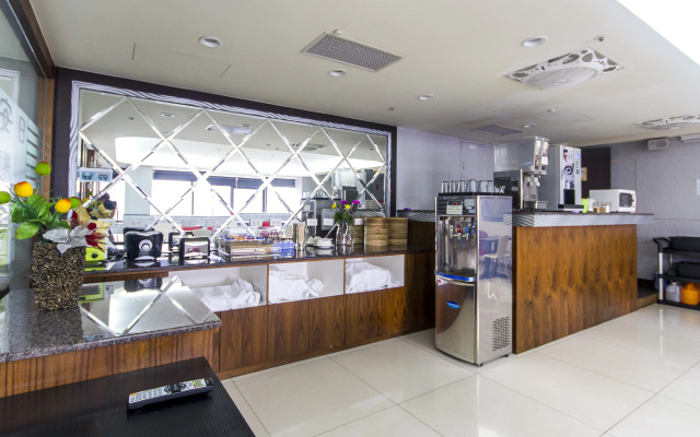 ITrip Taipei Inn