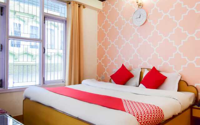 OYO 10692 Hotel Shubham