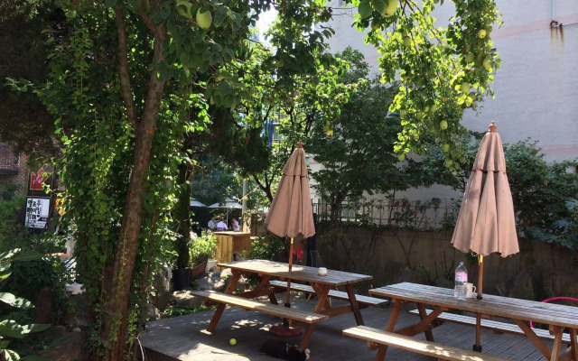 Hongdae Orange Guesthouse